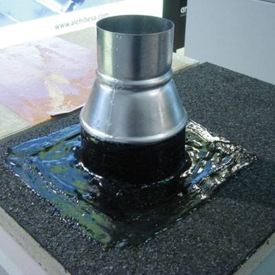 AXSEL FB Bitume Produit pour étanchéité bitumineuses sous forme liquide et forte utilisation